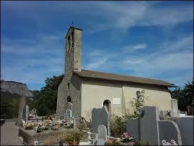 Prenons un peu de hauteur, avec cette visite de Venterol. Village de l'arrondissement de Forcalquier, à 1000 mètres d'altitude, il se situe dans le département ...