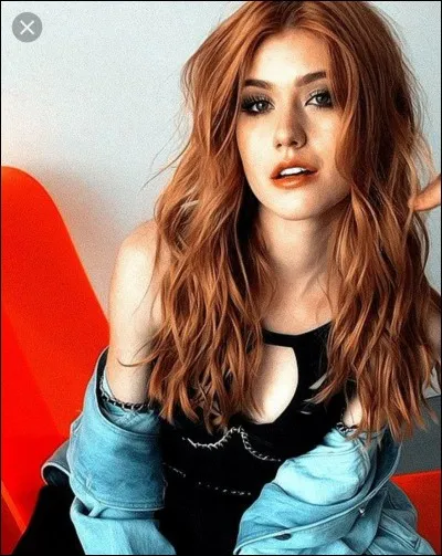 Quelle actrice joue Clary Fairchild ?