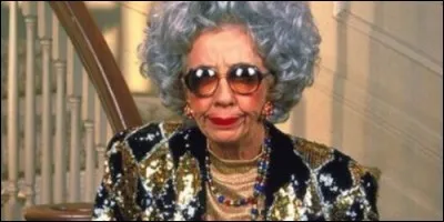 Qui est Yetta Rosenberg ?