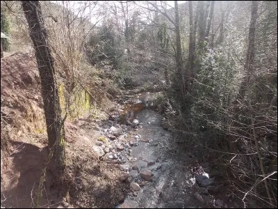 Quel et le nom de cette rivi&egrave;re ?