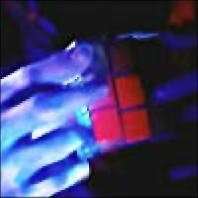 Le cube de Zemeckis recule dans le temps de...