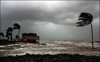 R : Rafale : pour avoir une rafale de vent, il faut dépasser...