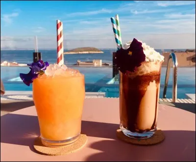 Pour finir, tu es...