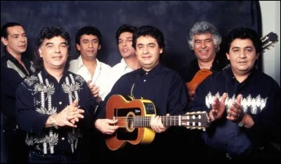Avant de chanter ''Bamboléo'', les groupe Gipsy Kings s'est formé aux Saintes-Maries-de-la-Mer. Quel est le nom de la sainte vénérée par les gitans à cet endroit ?