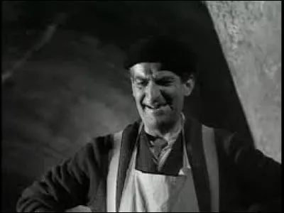 De quoi se sert-on pour monter plus facilement à une corde ?