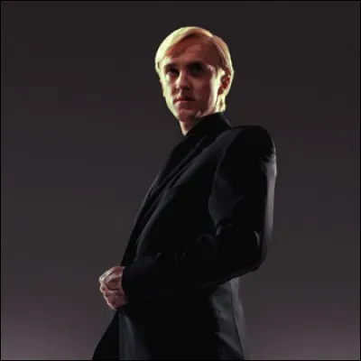 Dans ton dortoir, tu te disputes avec un camarade : cela tourne en duel.