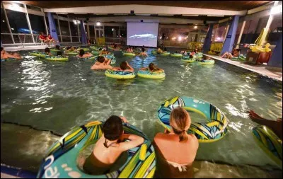 "Les Rois mages" est un film interprété par les Nuls.