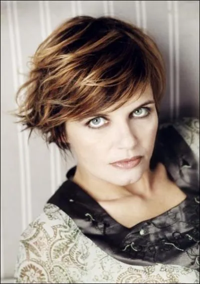 Dans 'Si j'tais un homme', o Diane Tell ferait-elle 'construire une villa' ?