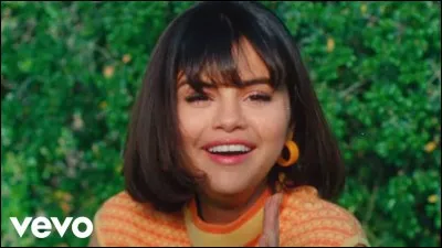 Quel album pr&eacute;f&egrave;res-tu entre ceux de Selena Gomez ?