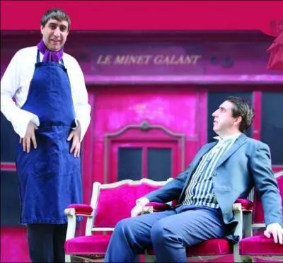 A quel auteur de th��tre doit-on la pi�ce 'La puce � l'oreille' en 1907 ?