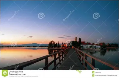 En hommage à qui Victor Hugo a-t-il écrit : "Demain dès l'aube" ?