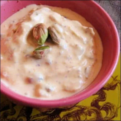 De quel pays le kulfi à la pistache et au safran est-il une spécialité?