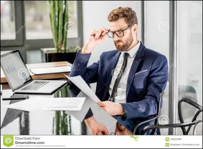 Traduisez le mot "homme d'affaires"