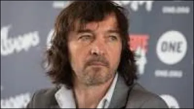 Un poème dont la disposition des vers sur la page forme un dessin a pour nom...