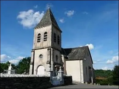 Nous sommes maintenant devant l'église Saint-Eutrope de Reygade. Village de Nouvelle-Aquitaine, dans l'arrondissement de Tulle, il se situe dans le département ...