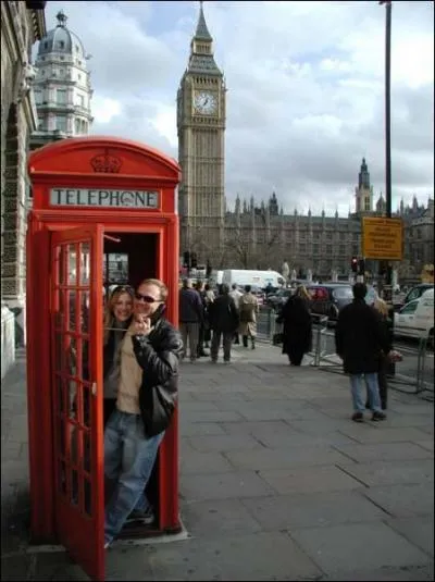 Quel indicatif  deux chiffres faut-il composer pour appeler un correspondant en France mtropolitaine depuis l'tranger ?