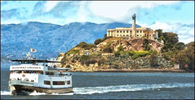 Au large de quelle grande ville californienne l'île et la prison d'Alcatraz sont-elles situées ?