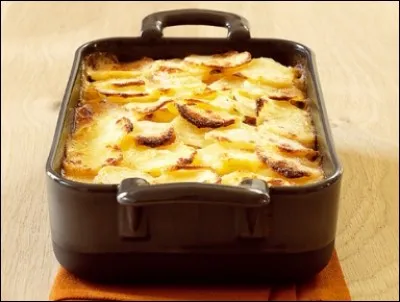 Vous connaissez tous cet incontournable gratin ! Rappelez-nous les ingrédients nécessaires à un gratin dauphinois digne de son nom !