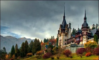 Août 1870 : La République de Ploiești est proclamée pour seulement une journée, inspirée par idées libérales francophiles. Les meneurs seront arrêtés le lendemain. C'était où ?