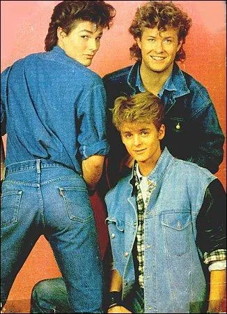 Quelle est la nationalit du groupe A-Ha, interprte de 'Take on me' en 1985 ?