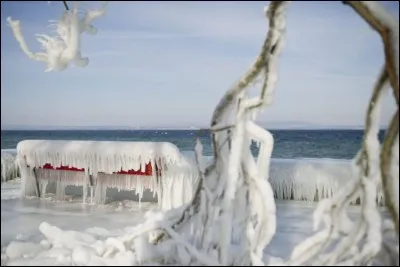 C'est en allant vers Engelberg que nous découvrons ce glacial et surprenant paysage :