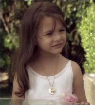 Sharon se doute que Sol Benson est...