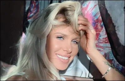 Quel est le vrai prénom d'Adixia ?