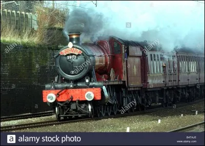 Que se passe-t-il avant de rentrer dans le Poudlard Express ?