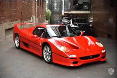 Quelle est cette voiture ?