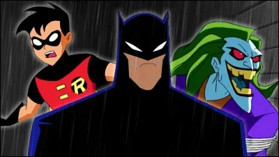 Quel acteur joue le rôle d'Alfred, le majordome de "Batman" de Christopher Nolan ?