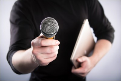 Quelle chanson Vitaa a-t-elle chantée en duo avec Dadju ?