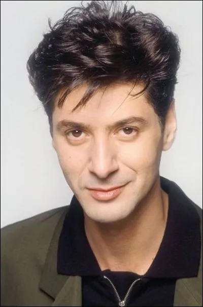 ''Duel au soleil'' est une chanson d'Étienne Daho. Quel grand cinéaste a réalisé le téléfilm ''Duel'' qui lança sa carrière ?