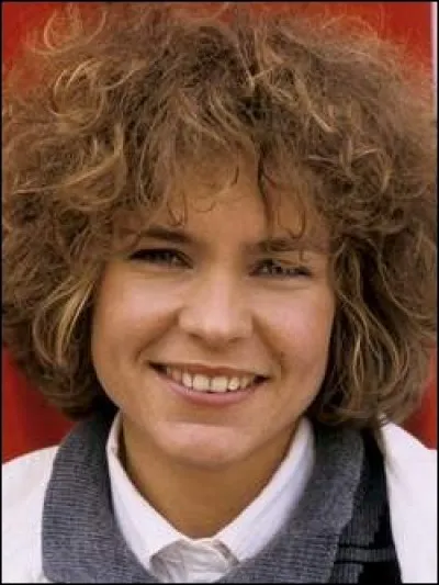 Sabine Paturel chante ''Les Bêtises''. Dans quelle ville fut créée la friandise qui porte ce nom ?