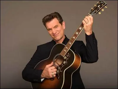 ''Blue Hotel'' est un titre de Chris Isaak. J'ai trouvé trois établissements portant ce nom en France : un à Trégueux près de Saint-Brieuc, un à La Seyne-sur-Mer et un à Saint-Brice-Courcelles près de Reims. Quel est le numéro du département dans lequel je n'ai pas trouvé de Blue Hotel ?