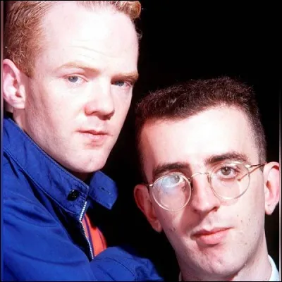 ''Don't Leave Me This Way'' chantent Jimmy Somerville et les Communards. En quelle année eut lieu le mouvement insurrectionnel des communards ?