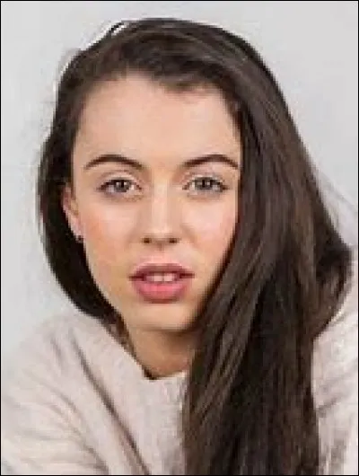 Avec qui Sarah est-elle sorti ?