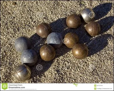 Combien de fois la France a-t-elle remporté le Championnat du monde de pétanque au XXe siècle ?