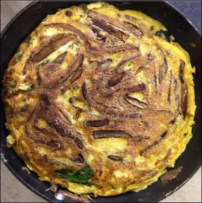 En Afrique aussi, ils ont des recettes, bien sûr ! "Chipsy mayai" est le nom de cette somptueuse omette aux frites. Dans quel pays ?