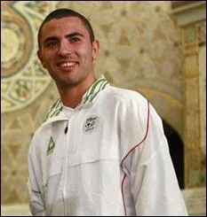 Quel age a Antar Yahia ?