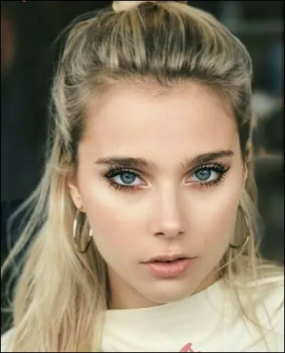 Quel âge a Valentina Zenere ?