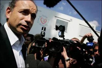 Un livre accuse le dput UMP Jean-Franois Cop d'avoir fait pression pour qu'une proposition de loi disparaisse dans la nature. Qui drangeait-elle ?