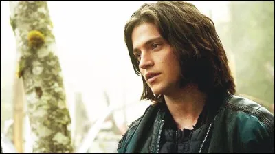 Qui est Finn Collins ?