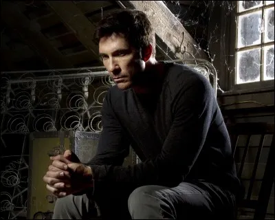 Quelle est la profession de Ben Harmon ?