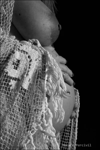 Personnification de la Terre, ancêtre maternelle des races divines. Qui est-elle ?