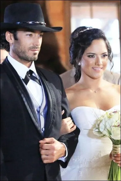 Comment s'appelle le fils d'Arturo et Sofia ?