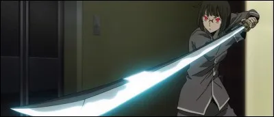 Laquelle de ces femmes possède des fragments du sabre maudit Saika ?