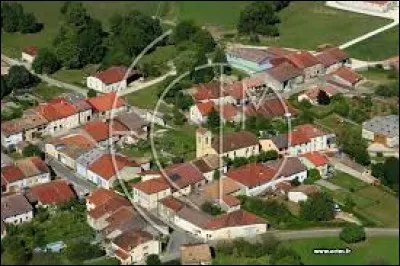Nous terminons cette balade dans les airs. Nous sommes dans le ciel de Willeroncourt, village de l'arrondissement de Bar-le-Duc, situé dans le département ...
