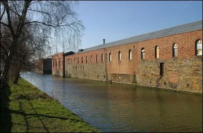 Que s'est-il sans doute passé lors de l'inondation dite du ''Canal de Bristol" en 1607 ?