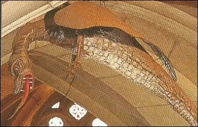 Quel nom porte le serpent que Saint Clément, de Metz, terrassa en passant son étole autour de son cou ?