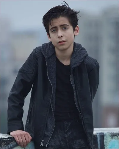 Qui est ce magnifique garcon ?